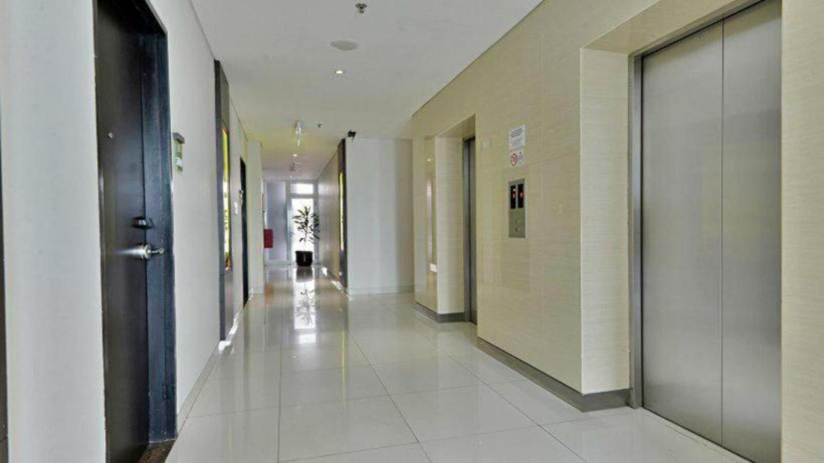 V Hotel Tebet Джакарта Екстер'єр фото
